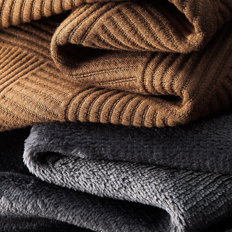 Men's Knit Pants with Jacquard Design