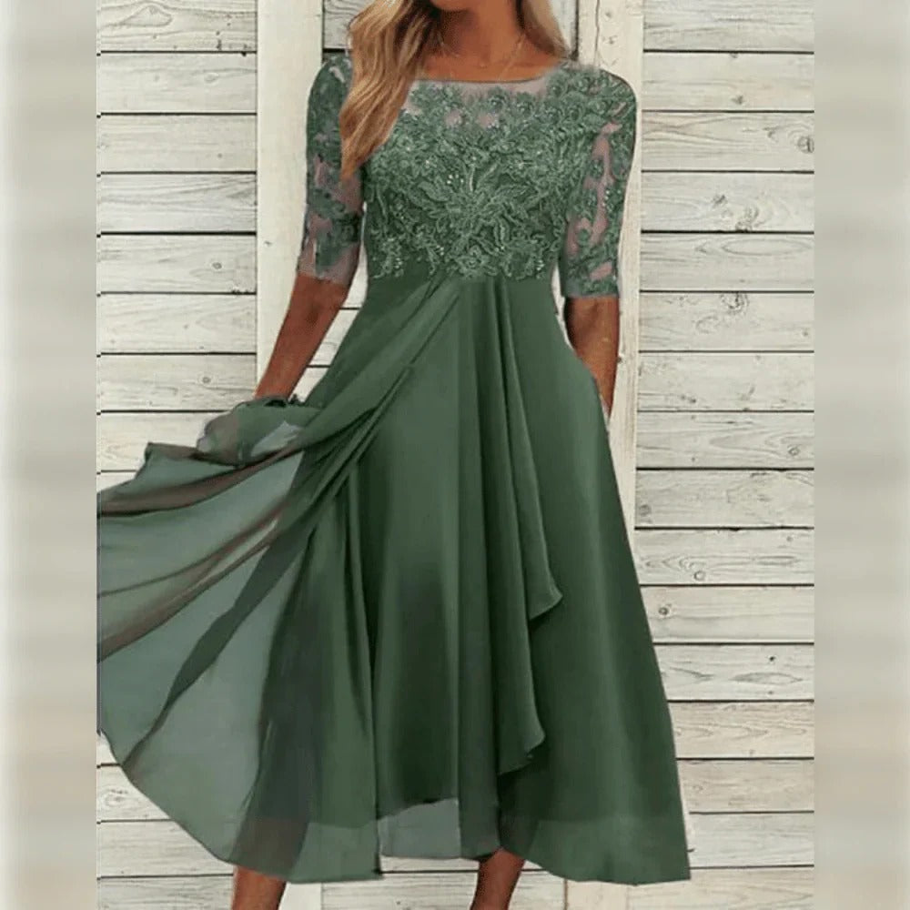 Women’s lace midi dress with three quarter sleeves