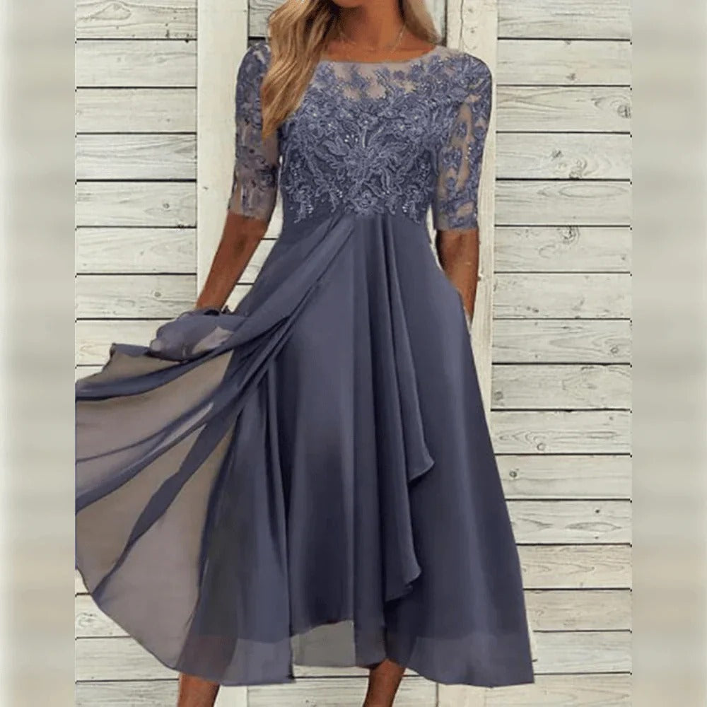 Women’s lace midi dress with three quarter sleeves